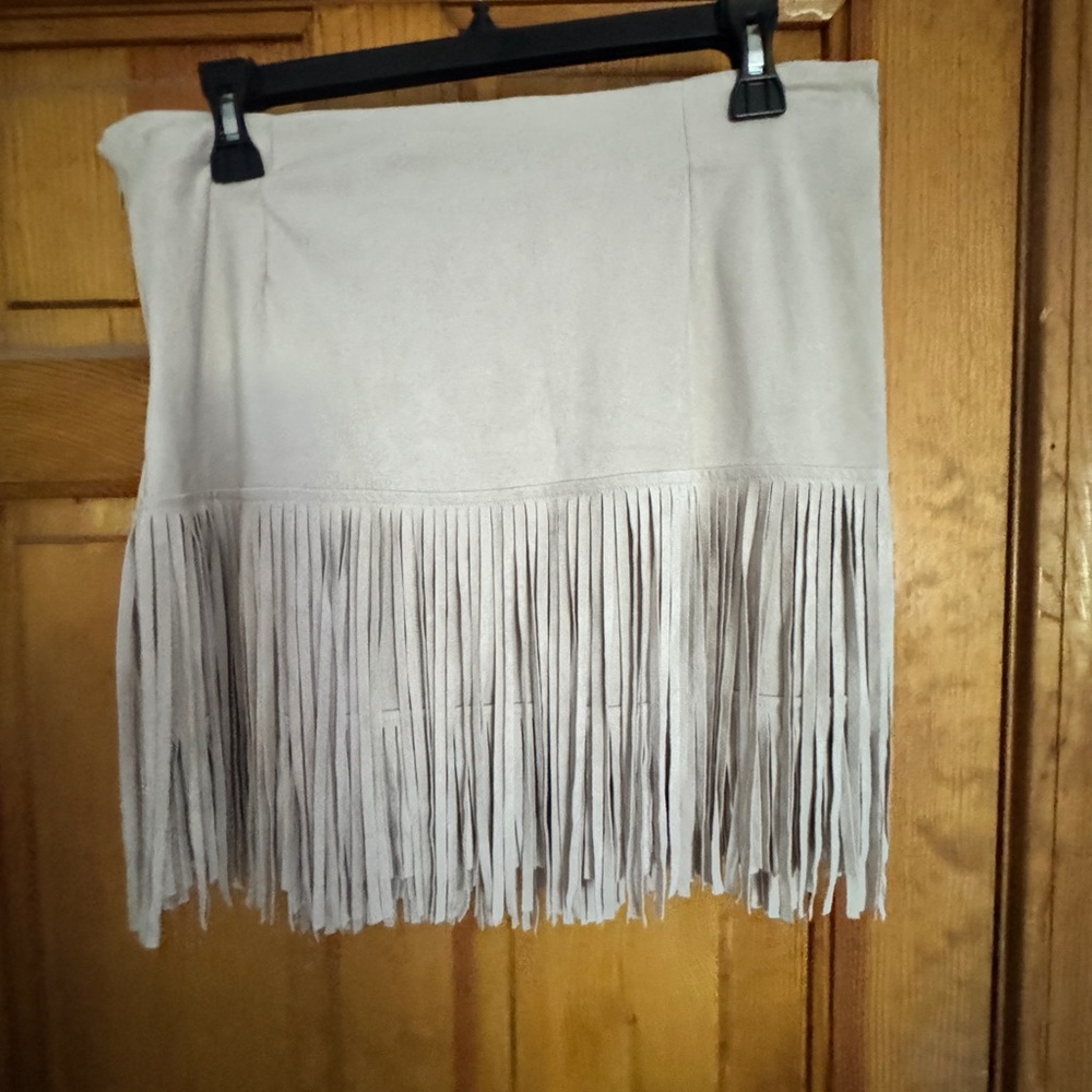 Fornia fringed skirt, feels like suede, XL